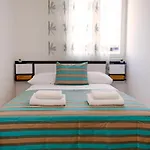 شقة Modern 2-bed Apt, Late Check In Available