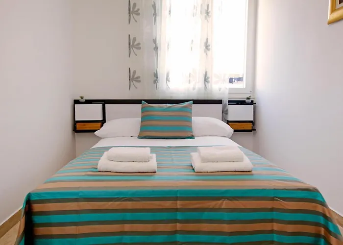 アパート Modern 2-bed Apt, Late Check In Available